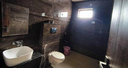 Collection O Agra Kalindi Vihar