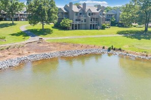 Unclassified image, 2 of 43, button - Townhome w/ Gorgeous views of the Lake (Bedford County)
