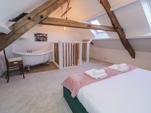 3 bedrooms, individually decorated, individually furnished, free WiFi - Lon Popty (Dolgellau)
