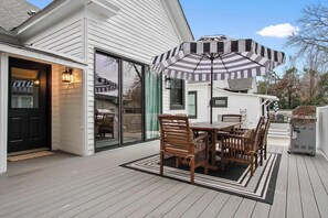 Outdoor dining - The Ivy Elephant- Prime Game-Day Walk to Bryant-Denny (Tuscaloosa)
