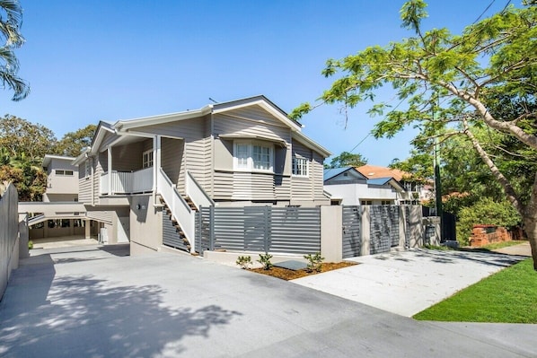 Uklassifisert bilde, 1 av 23, knapp