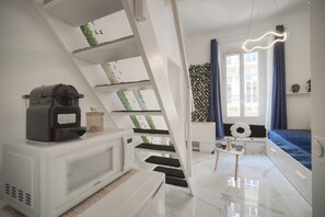 House - Charmant Studio Hypercentre A0b211 (Cannes)
