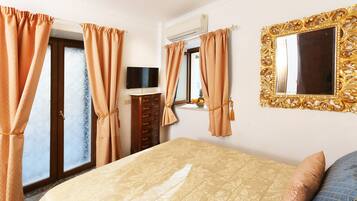 3 Schlafzimmer, Bügeleisen/Bügelbrett, WLAN, Bettwäsche