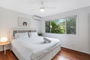 3 dormitorios, wifi gratis, ropa de cama