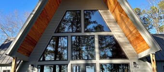 Fox Den Sibley Lake • ADA Cabin • 8 beds • Sleeps 12 • Pet Friendly • Fishing