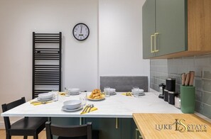Dining - Luke Stays - Grace Street (Tyne and Wear)