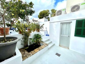 Niet-geclassificeerde afbeelding, 2 van 28, knop