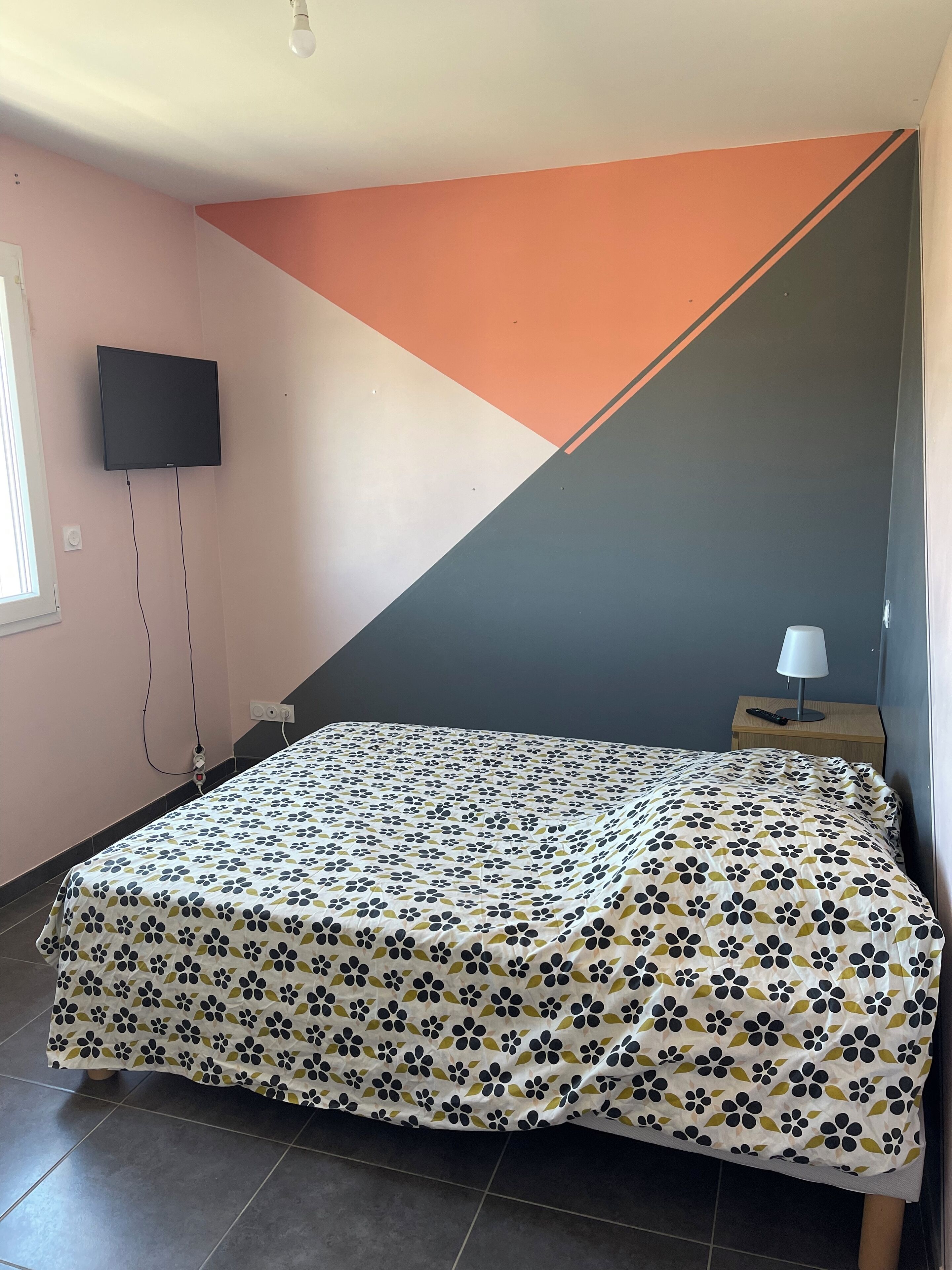 4 bedrooms, iron/ironing board, WiFi