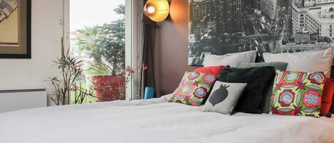 1 habitación, tabla de planchar con plancha, wifi y ropa de cama