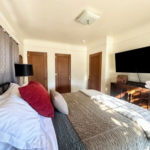 3 habitaciones, tabla de planchar con plancha y wifi gratis
