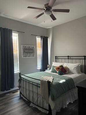 Luokittelematon kuva, 4 kautta 16, painike