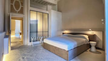 2 Schlafzimmer, BĂŒgeleisen/BĂŒgelbrett, kostenloses WLAN, BettwĂ€sche