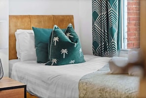 4 Schlafzimmer, Bügeleisen/Bügelbrett, Reisekinderbett, kostenloses WLAN