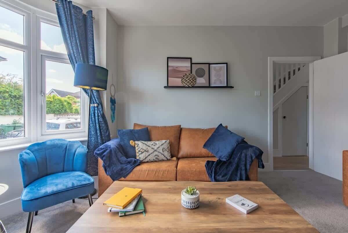 3-bed Family House With Garden, Garage & Free Parking, Southampton - Southampton