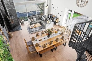 TV, fireplace, offices - Chic Country Barn w/Hot Tub and Fire Pit- Sleeps 8 (Durley)