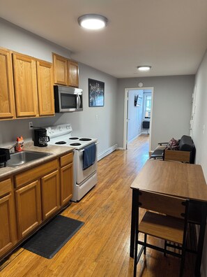 Luokittelematon kuva, 3 kautta 14, painike