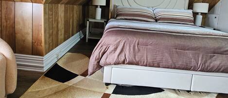 Bügeleisen/Bügelbrett, WLAN, Bettwäsche