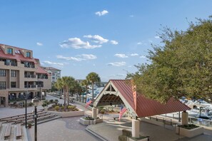 Exterior - Close to Beach Couple's Retreat (Hilton Head Island)