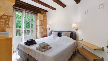 2 chambres, fer et planche à repasser, Wi-Fi, literie fournie