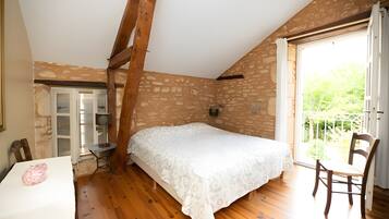 2 chambres, fer et planche Ă repasser, Wi-Fi, draps fournis