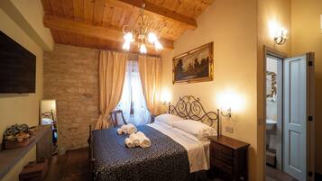 2 chambres, fer et planche Ă repasser, Wi-Fi, draps fournis