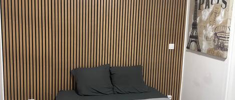 Classic Apartment, 2 Bedrooms, Non Smoking, Pets Allowed | Free WiFi