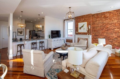 The Nest Above- Hummingbird