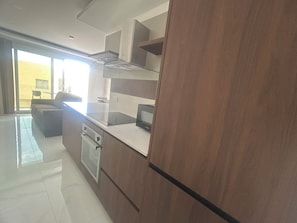 Interior - Stylish One-Bedroom Apartment with Balcony & Sea Views (San Pawl il-Baħar)