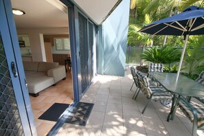 Botón de imagen sin clasificar, 3 de 135