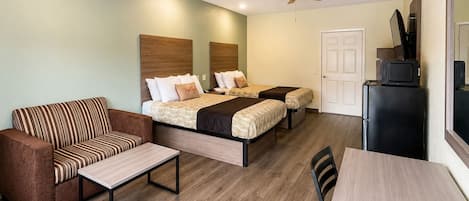 Habitación doble estándar | Escritorio, espacio para trabajar con laptop y wifi gratis