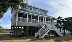 Exterior - IR56: Beach Belle: Serene Marsh Views (Ocracoke)