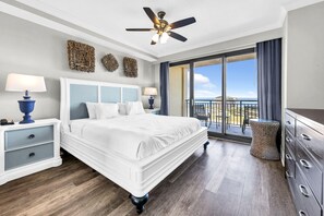 3 bedrooms, iron/ironing board, Internet, bed sheets - Emerald Grande 329-Crab Island View-3br-Sleeps 10 (Destin)