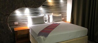 Makgadikgadi Riverview Inn