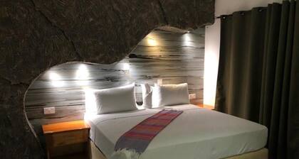 Makgadikgadi Riverview Inn