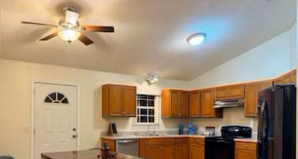 3-bedroom home in and charming Palatka