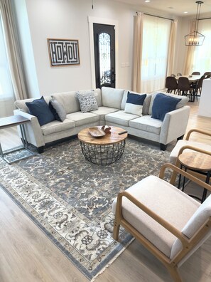 Nicht klassifiziertes Bild, 2 von 12, Schaltfläche