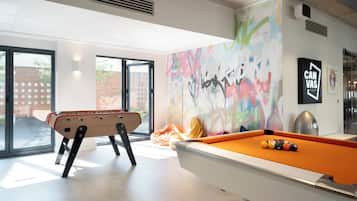 Studio, Non Smoking | Blackout drapes, iron/ironing board, free WiFi