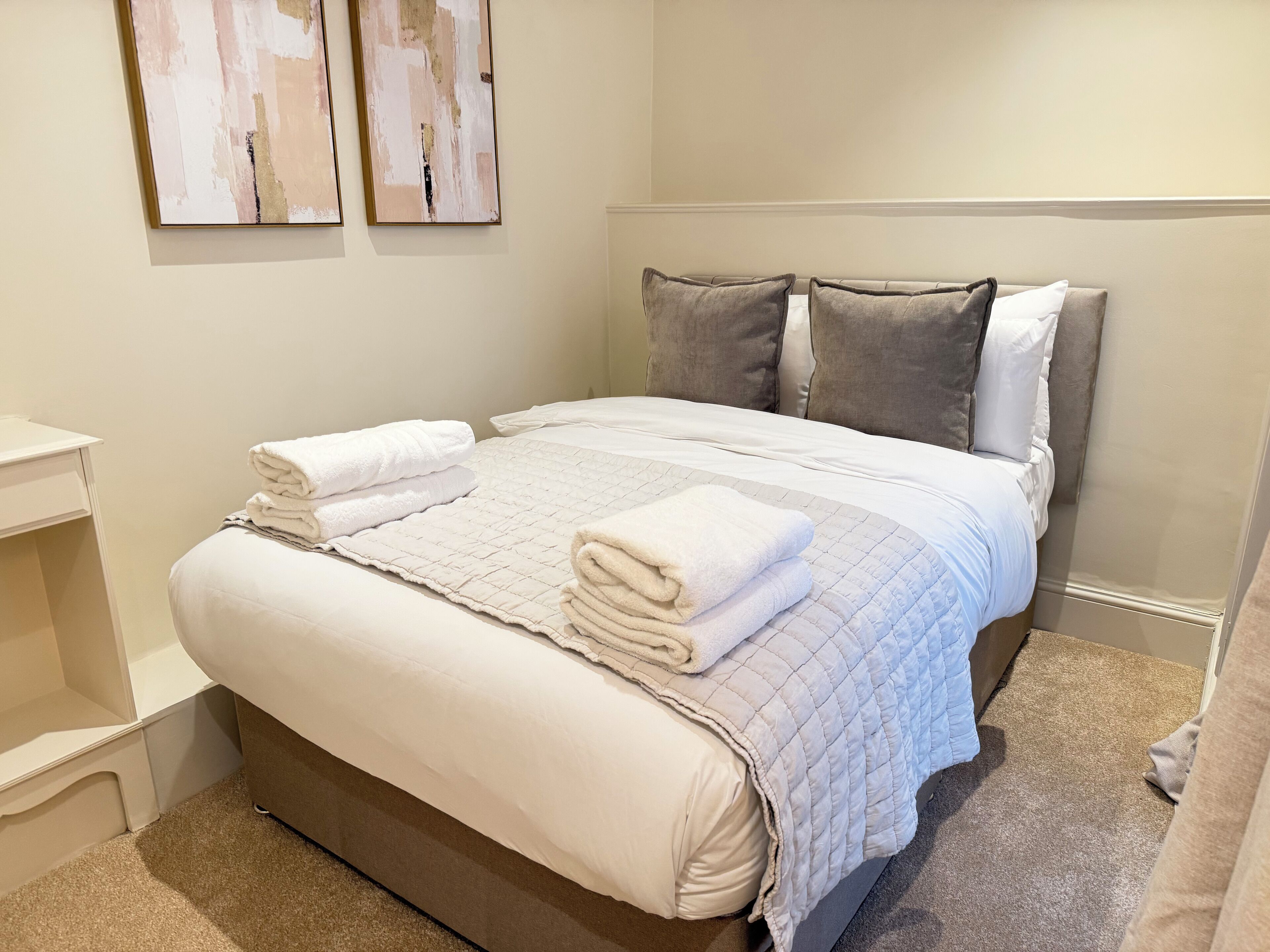 华丽公寓, 3 间卧室 | 熨斗/熨衣板