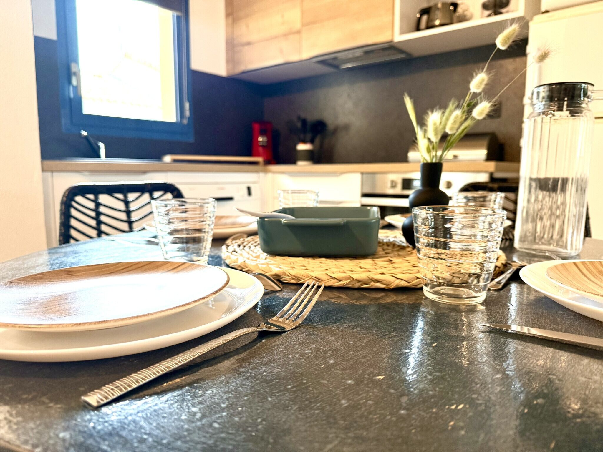 Réfrigérateur, micro-ondes, four, lave-vaisselle