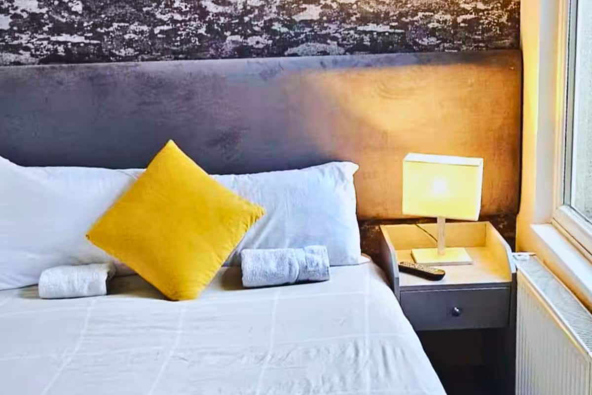 Apartemen, 5 kamar tidur, Bebas Asap Rokok, kamar mandi umum