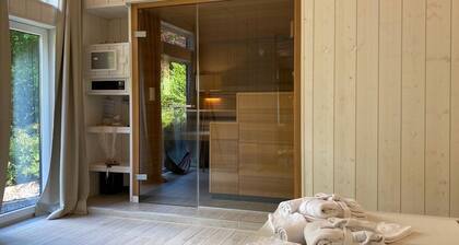 Seeloft by ZENSES: Private Sauna, Lake View, Fireplace and Pure Nature