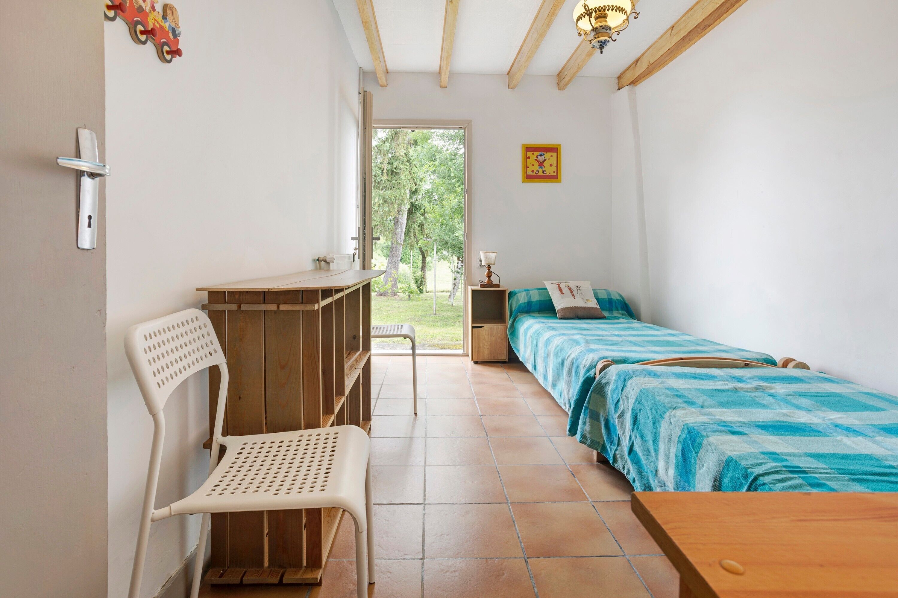 3 bedrooms, iron/ironing board, WiFi, wheelchair access