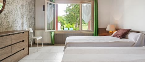 3 chambres, fer et planche Ă repasser, Wi-Fi