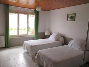 3 Schlafzimmer, Bügeleisen/Bügelbrett, WLAN, Rollstuhlgeeignet