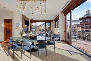 Dining - Solaris 2A South - 3 Bedroom (Vail)