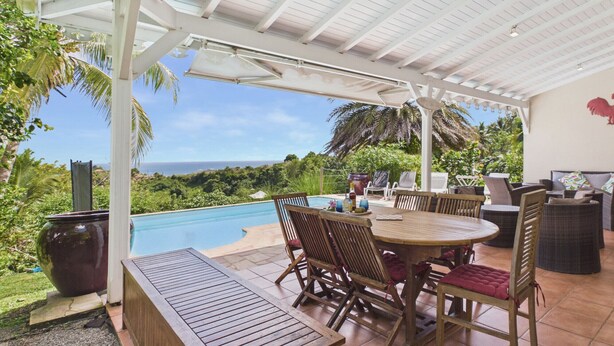 Outdoor dining - Sea view - Charming villa with pool for 6 (Le Vauclin)