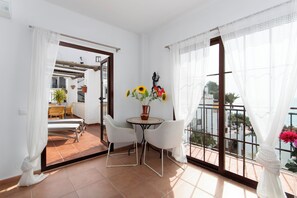Interior - Casa Bengeo - Two Bedroom Apartment, Sleeps 4 (Nerja)