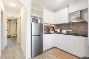 Private kitchen - Discover Your Retreat in Son Bou, Menorca (San Jaime Mediterráneo)