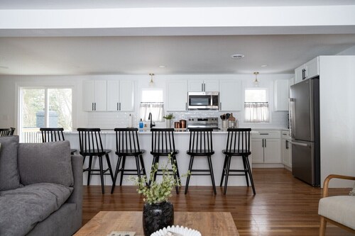 Elizabethtown Ranch House|Hot Tub|Outdoor Dining