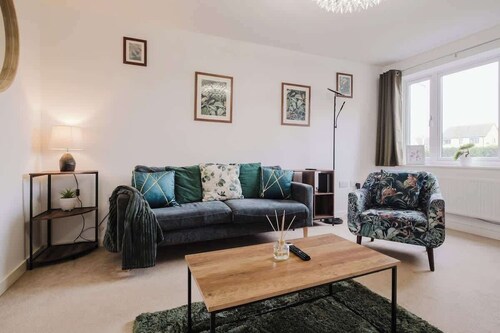 Modern and comfortable 3 bed house